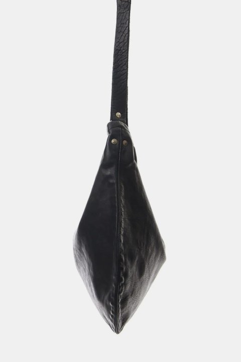 GUIDIQ20 SOFT HORSE GRAIN CROSS-BODY BAG - IMMENSE.TW