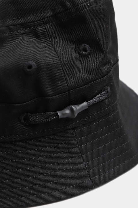 BORIS BIDJAN SABERI 11 by bbsBUCKET 11xNE - IMMENSE.TW